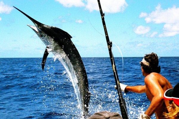 What to Wear on a Deep Sea Fishing Trip?